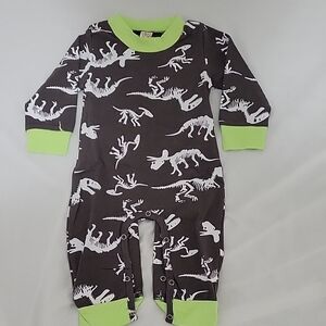 PatPat Dinosaur Print Kids Footie - Black and Green